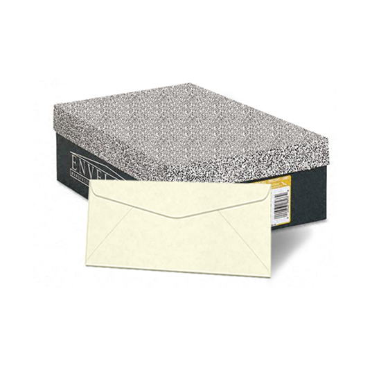 Neenah® Classic Crest Classic Natural White Smooth 24 lb. Monarch Envelopes 500/Box